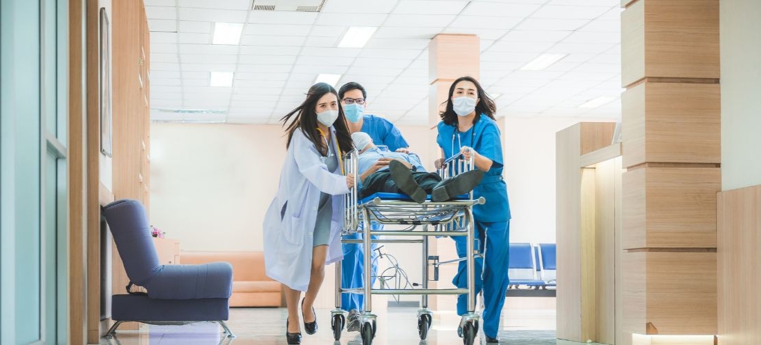 Ambulanter Notdienst vs. Notaufnahme – Wohin im medizinischen Notfall?