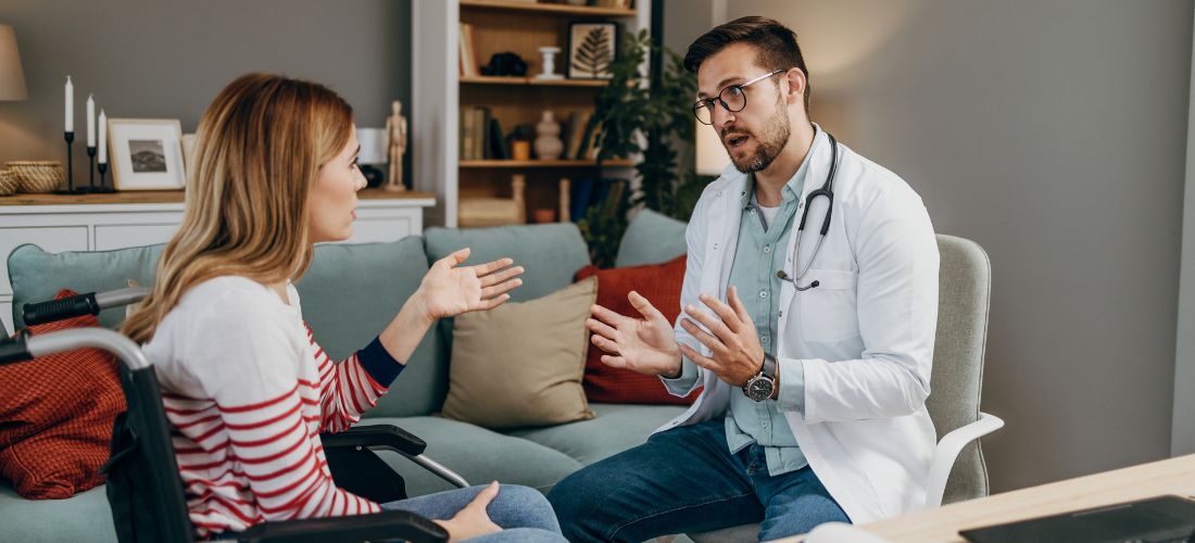 Arzt Hausbesuch in Berlin – Wann er Sinnvoll ist, Wie er Abläuft und Welche Kosten Entstehen